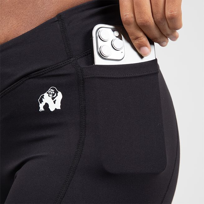 Willow shorts svart