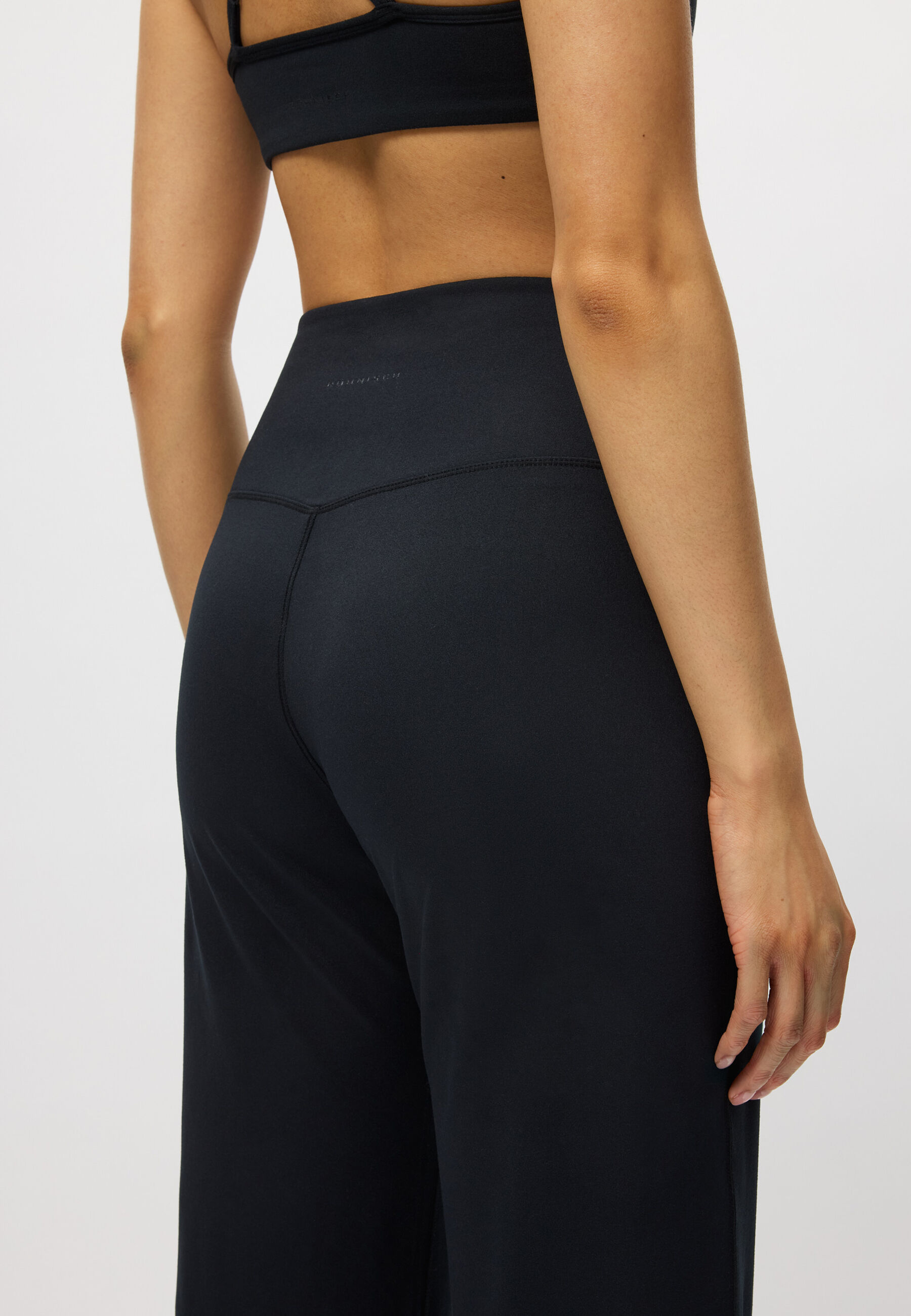 Smoothflex HW Pants Svart