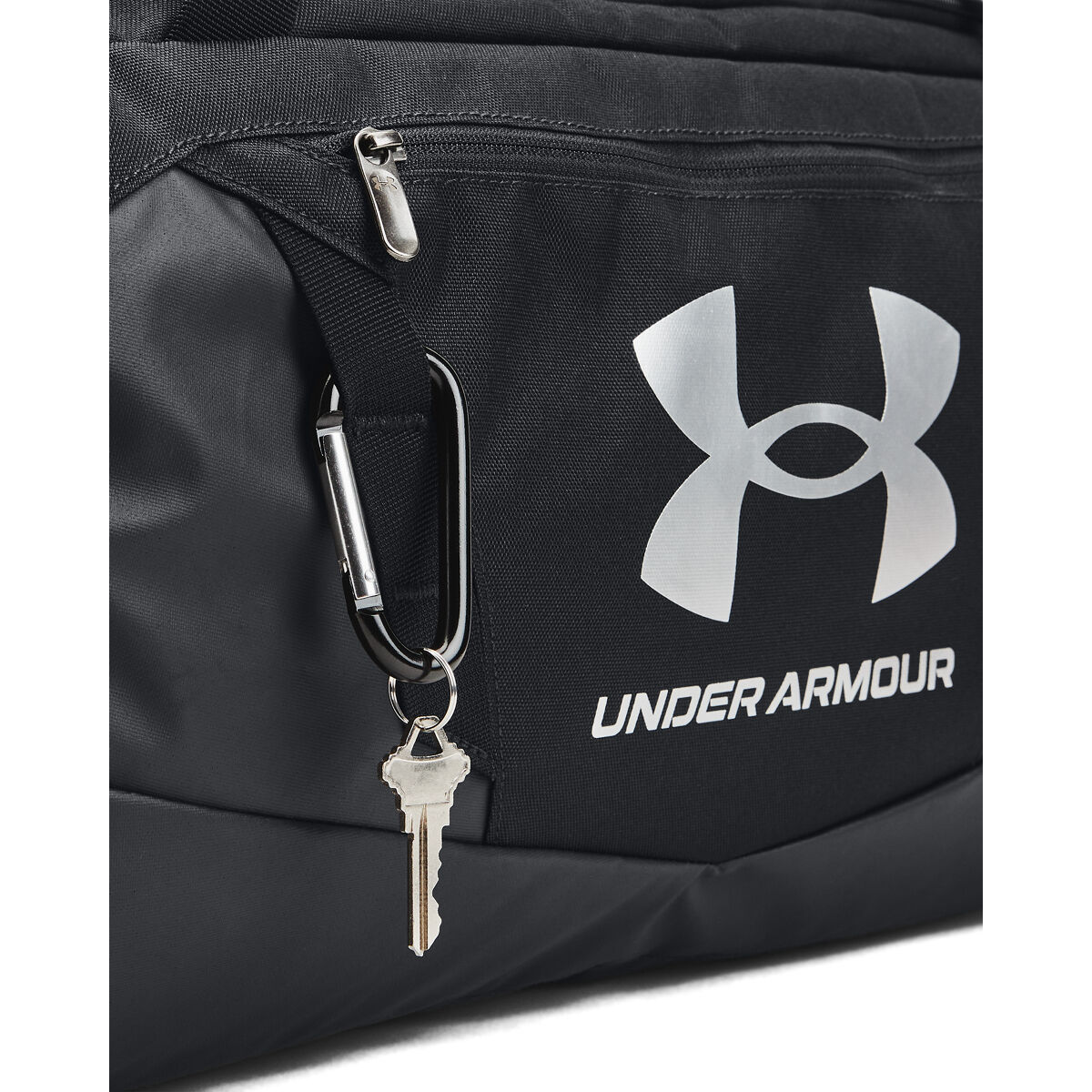 Undeniable 5.0 Duffle SM Duffelbag Svart