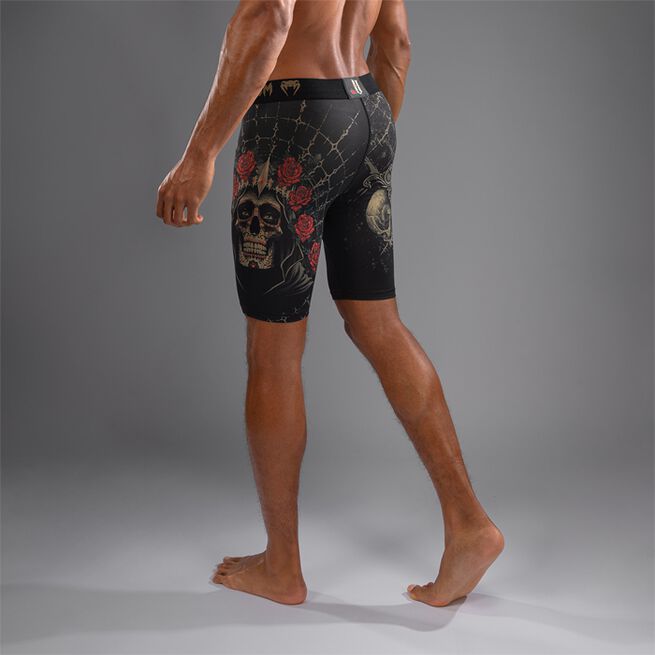 Santa Muerte 5.0 Vale Tudo Shorts Svart Gull