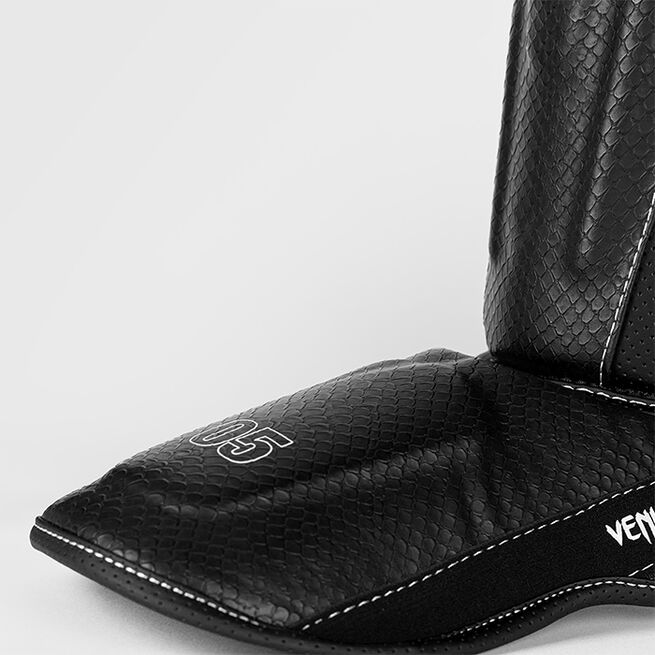 Impact Evo Scales Leggbeskyttere Svart