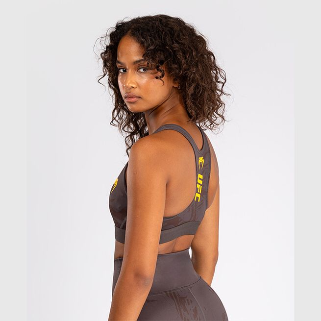 UFC Fusion by Venum Fight Week Women's Sports Bra Earthen Brown