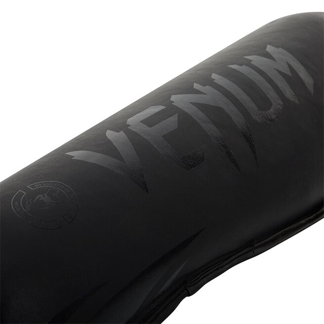 Challenger Standup Shinguards Svart