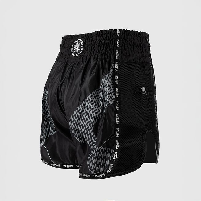 Nexus Muay Thai-Shorts Svart Sølv