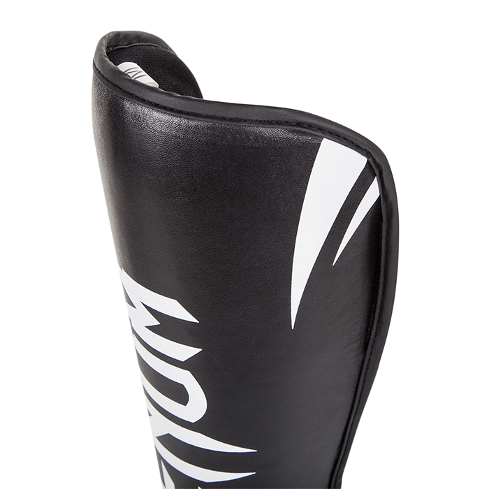 Challenger Standup Shinguards Matt Svart/Svart