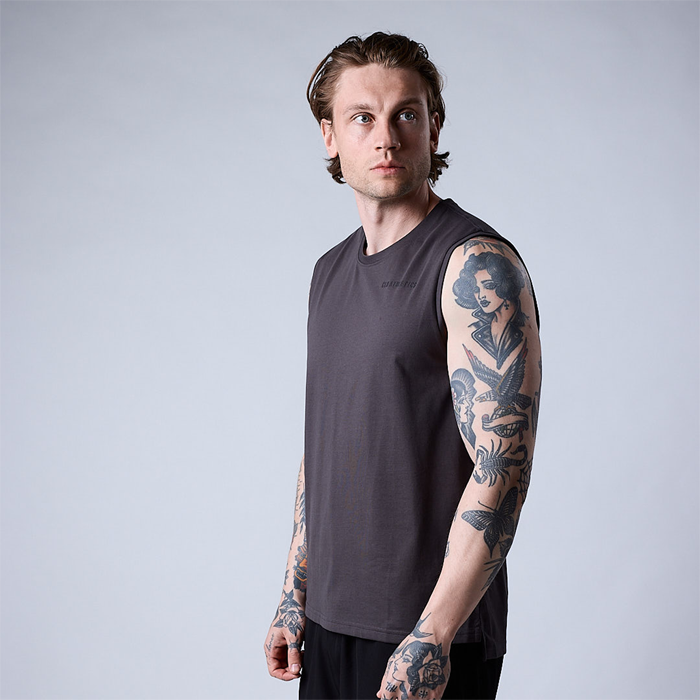 CLN ATHLETICS Phantom Sleeveless