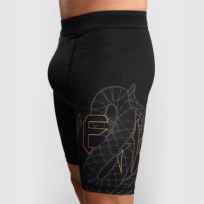Serpenti Vale Tudo-Shorts Svart S&oslash;lv Gull