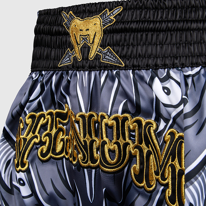 Venum Wolf Atak Muay Thai Shorts Svart Gr&aring;