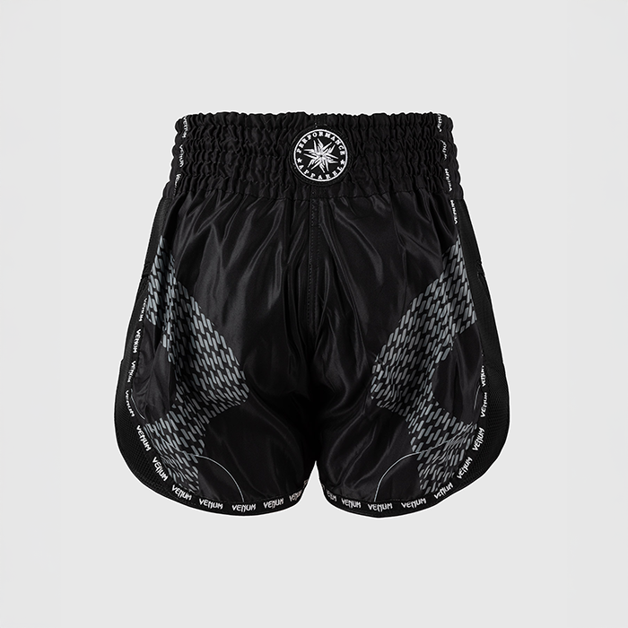 Nexus Muay Thai-Shorts Svart S&oslash;lv