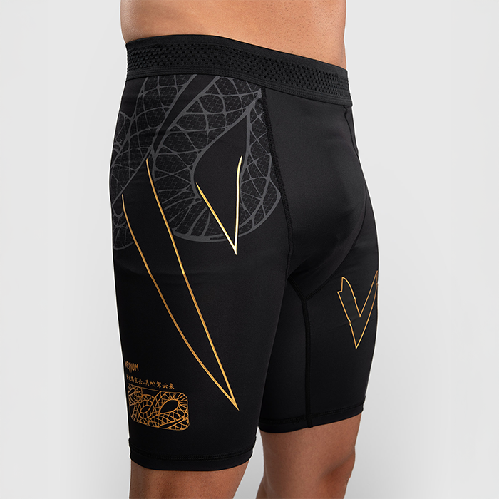 Serpenti Vale Tudo-Shorts Svart S&oslash;lv Gull