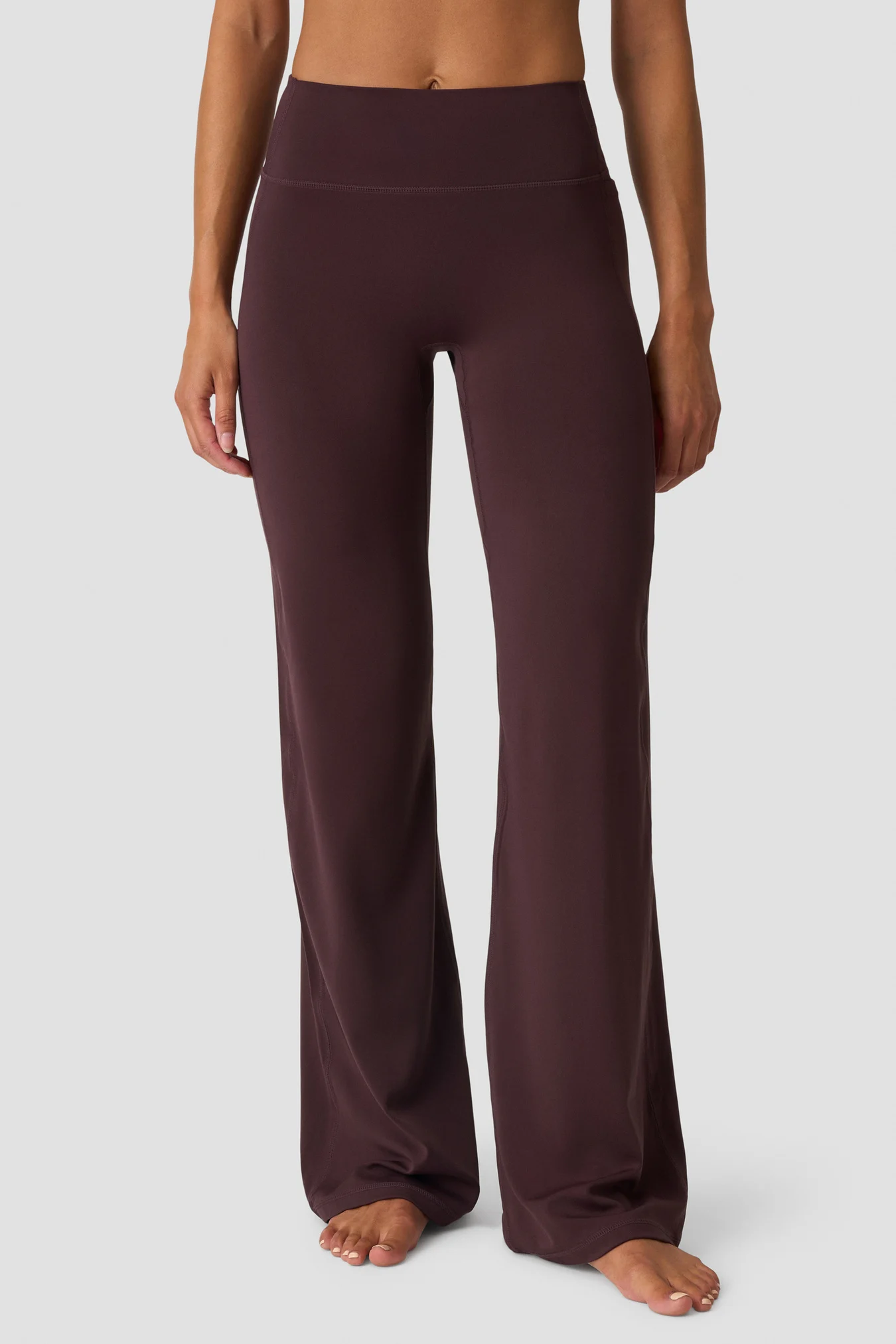 Luxe Tights med Rette Ben Brun