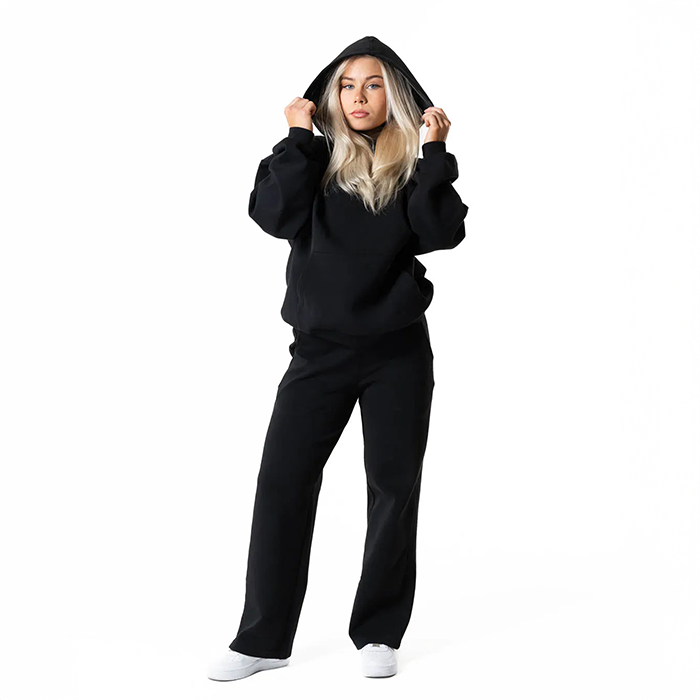 Clean Oversized Hettegenser Svart