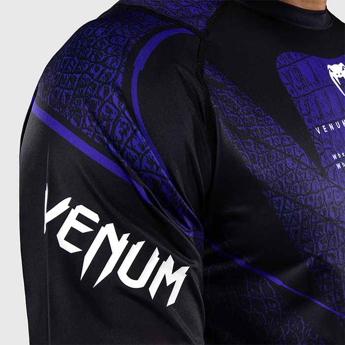 Venum x TEKKEN 8 Dry-Tech T-skjorte Kazuya Svart Lilla
