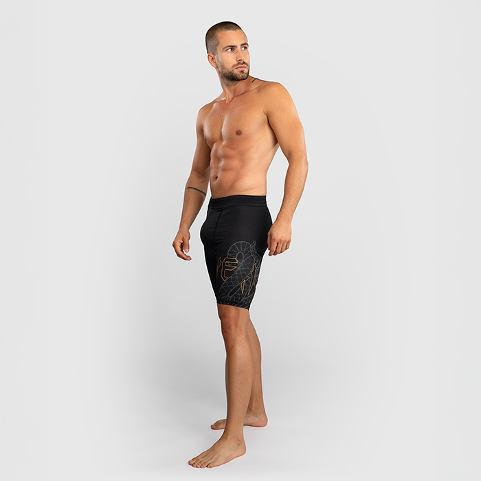 Serpenti Vale Tudo-Shorts Svart S&oslash;lv Gull