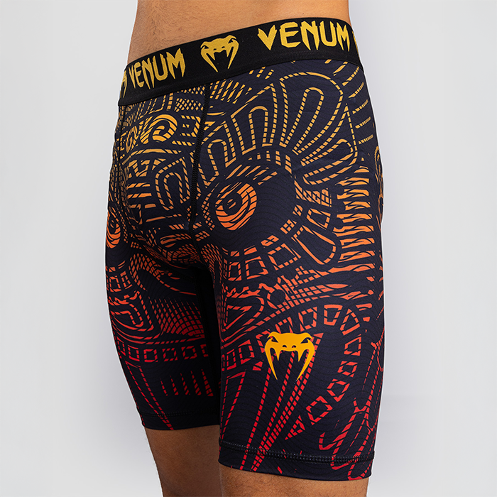 Venum Quetzal Fury Vale Tudo Shorts Svart R&oslash;d Oransje