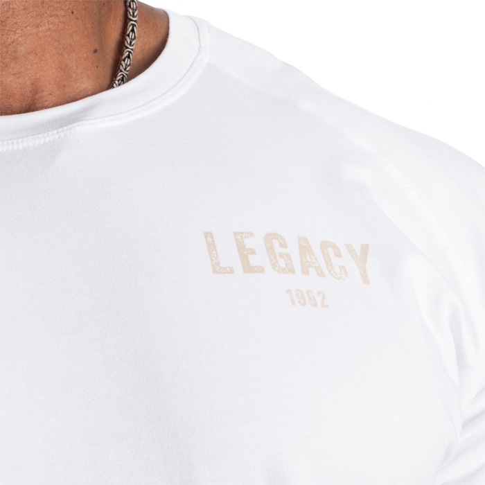 1982 Raglan T‑Skjorte Hvit Beige