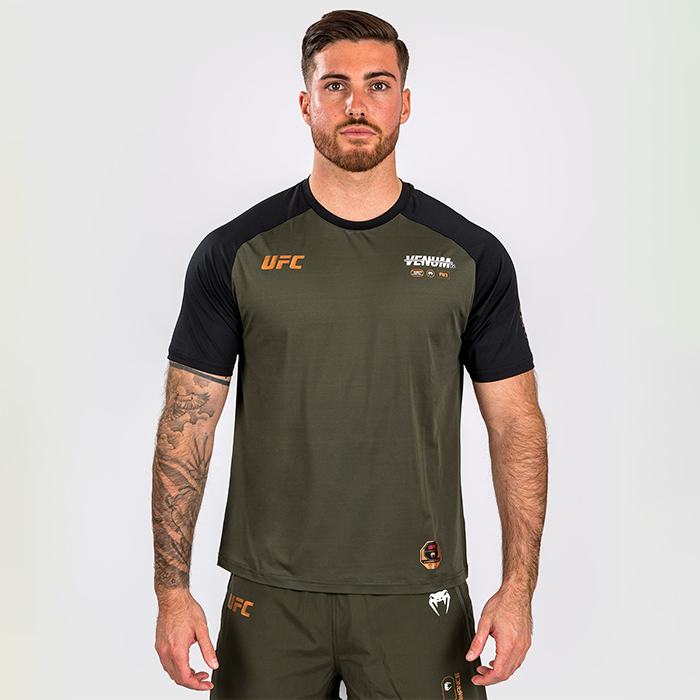 Bilde av Ufc Adrenaline By Venum Fight Week Mens Dry-tech T-shirt Khaki/bronze