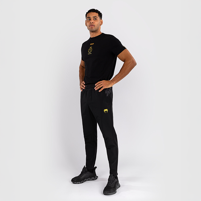 Venum x Ilia Topuria Unmatched Joggers Svart Gull
