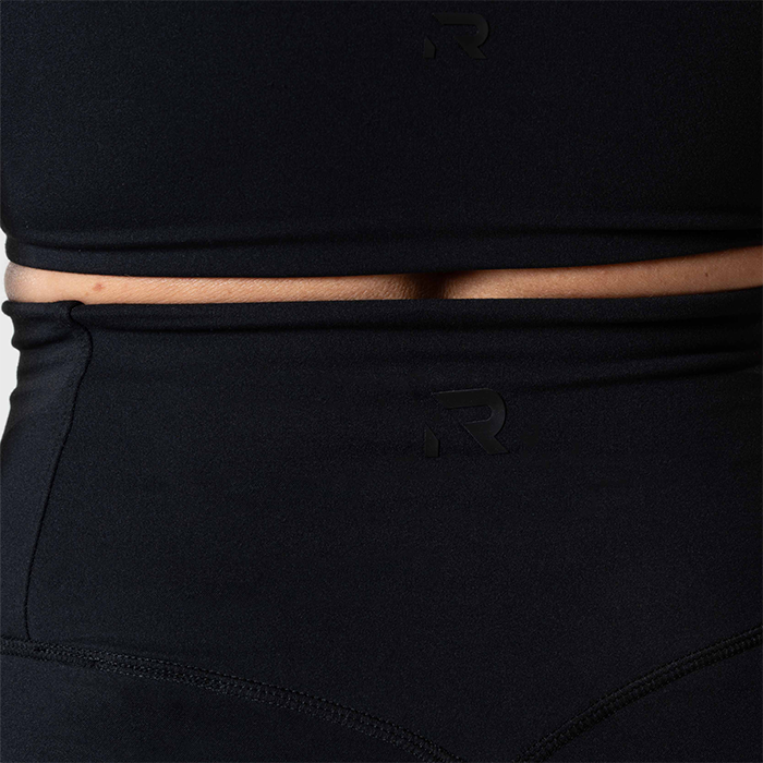 Clean Treningstights Flared Petite Svart