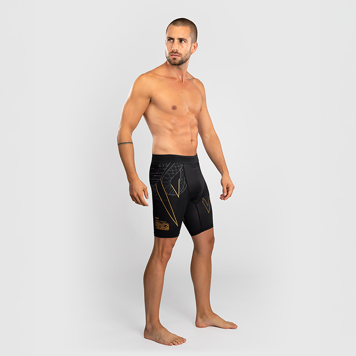 Serpenti Vale Tudo-Shorts Svart S&oslash;lv Gull
