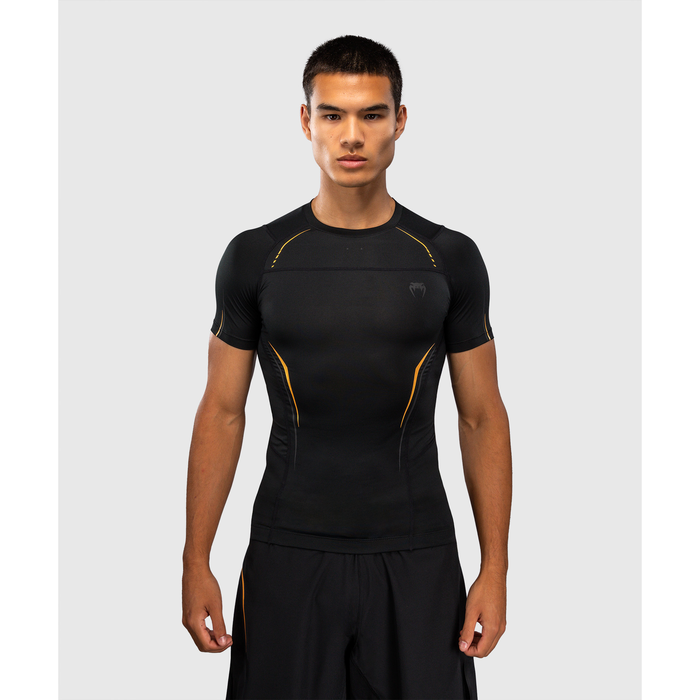 Venum G-Core Short Sleeve Rashguard Black/Gold