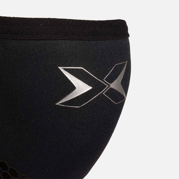 Hex Tech Knesupport 7 mm Svart