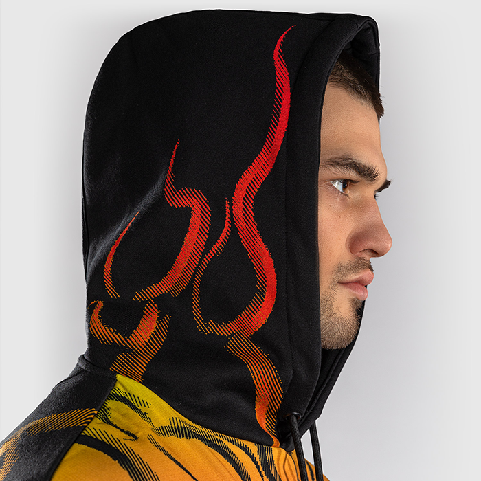 Venum x TEKKEN 8 Hettegenser Yoshimitsu Svart Oransje