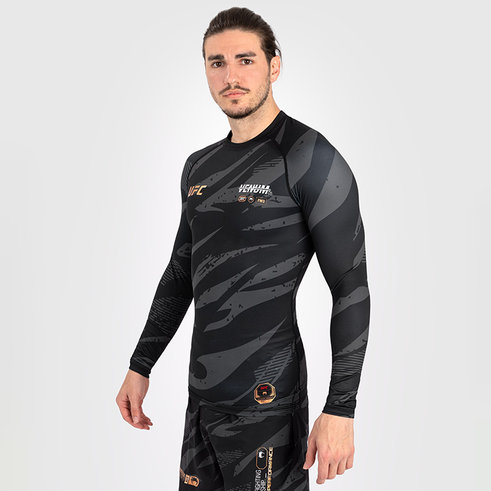 Bilde av Ufc Adrenaline By Venum Fight Week Rashguards Long Sleeves, Urban Camo